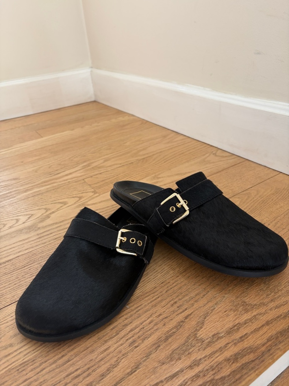 Brand new Dolce Vita Black Calfhair Slip-On Mules with Gold Buckles - Picture 3 of 9